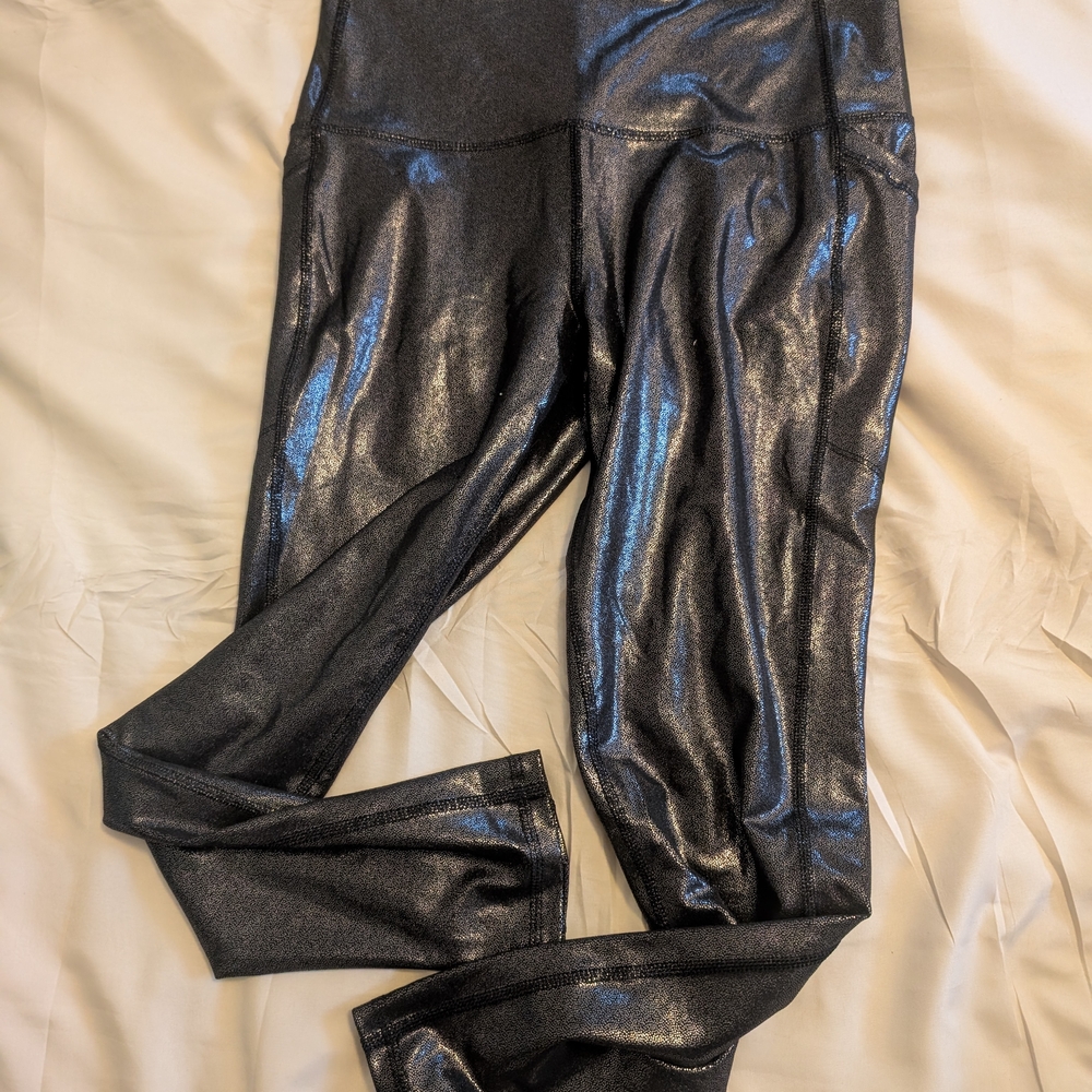 DSG Metallic Black Leggings Size M